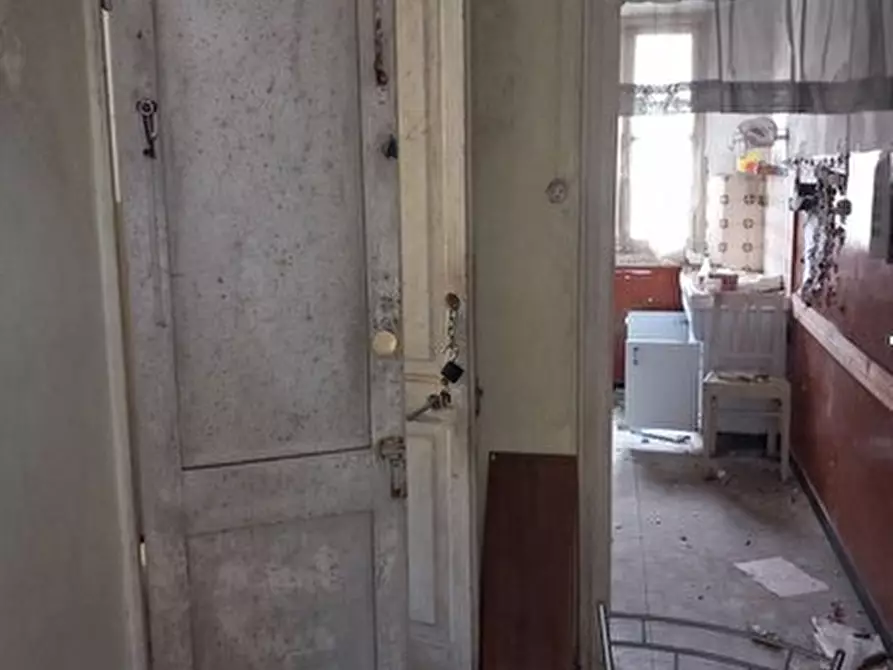 Immagine 6 di Pentalocale in vendita  in Via Fieschi 2 a Montoggio