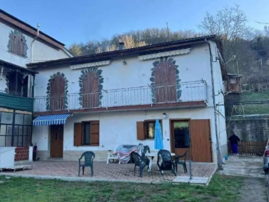 Immagine 1 di Villa in vendita  in Via Roma 31 a Orsara Bormida