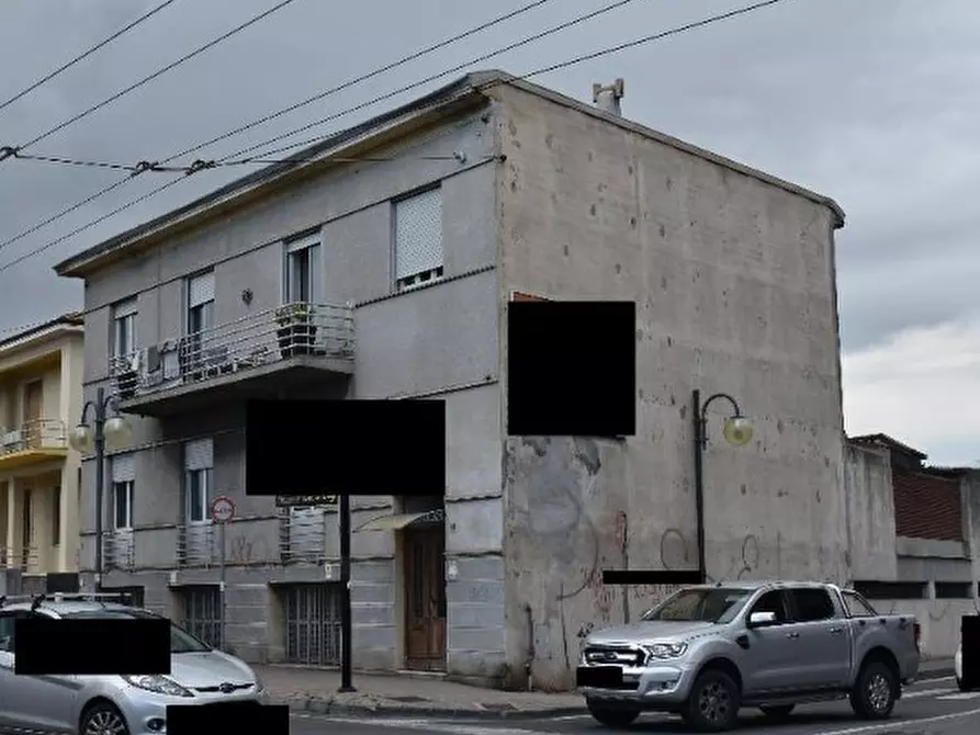 Immagine 1 di Pentalocale in vendita  in Via Aurelia 87 a Camporosso