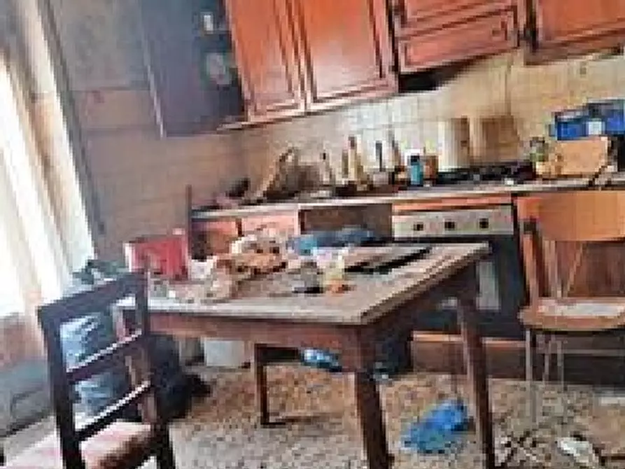 Immagine 4 di Pentalocale in vendita  in Strada Ferrere 18 a Cairo Montenotte