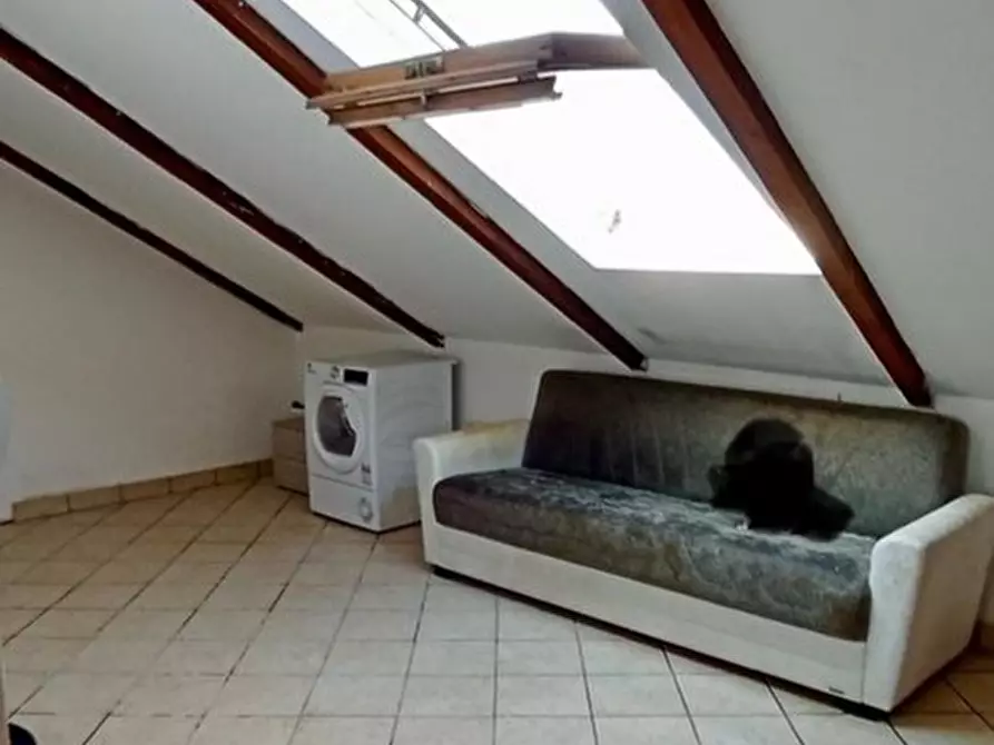 Immagine 7 di Mansarda in vendita  in Via Torino 129 a Nichelino