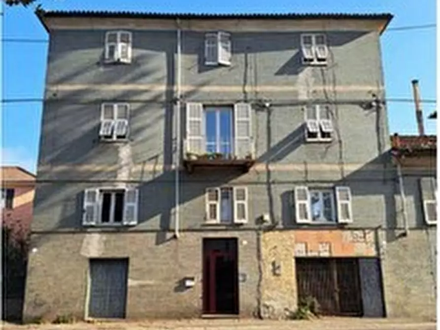 Immagine 1 di Quadrilocale in vendita  in Via Pietro Isola 92 a Novi Ligure