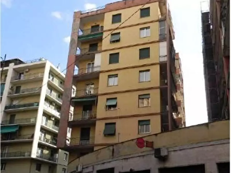 Immagine 1 di Trilocale in vendita  in Via Aldo Manuzio 17/13 a Genova