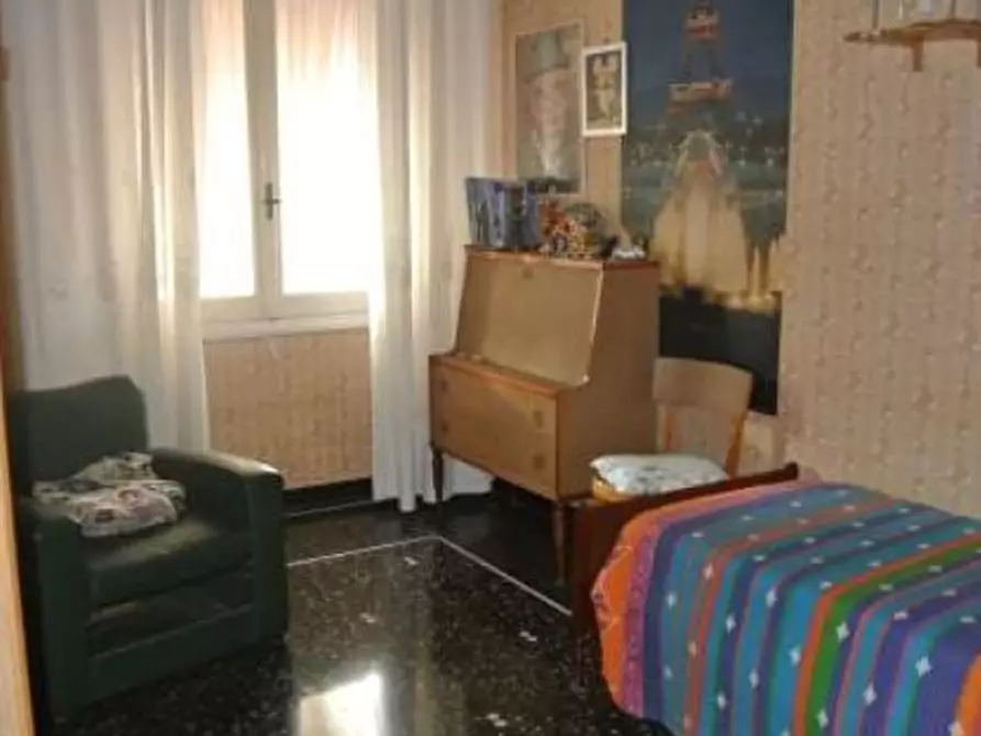 Immagine 6 di Pentalocale in vendita  in Via Giacomo Poirè 83 a Sant'olcese