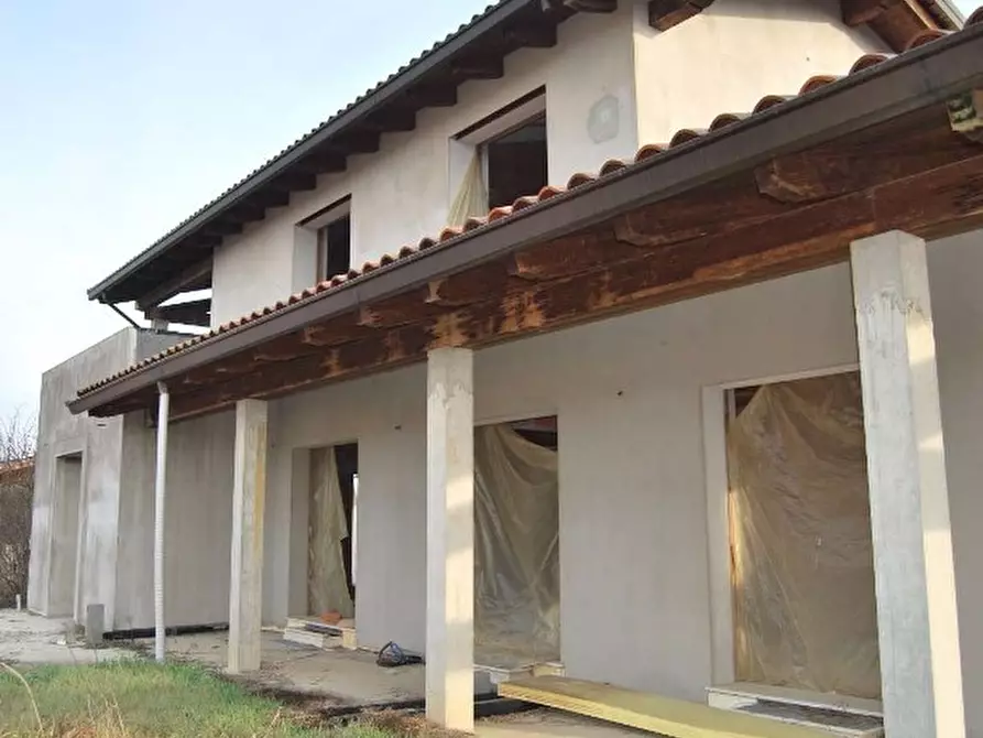 Immagine 5 di Villa in vendita  in Via Kennedy snc a Quargnento