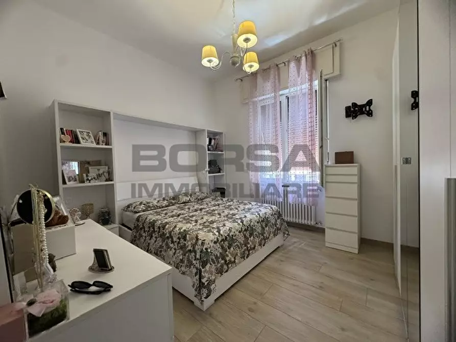 Immagine 21 di Quadrilocale in vendita  in Via del Cardinale 14 a Livorno