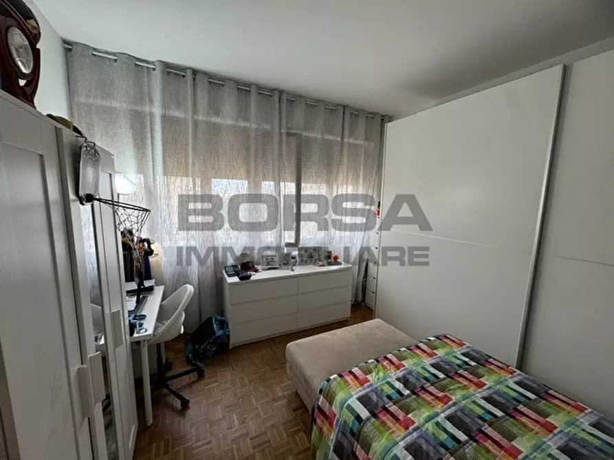 Immagine 28 di Quadrilocale in vendita  in Via Goito a Livorno