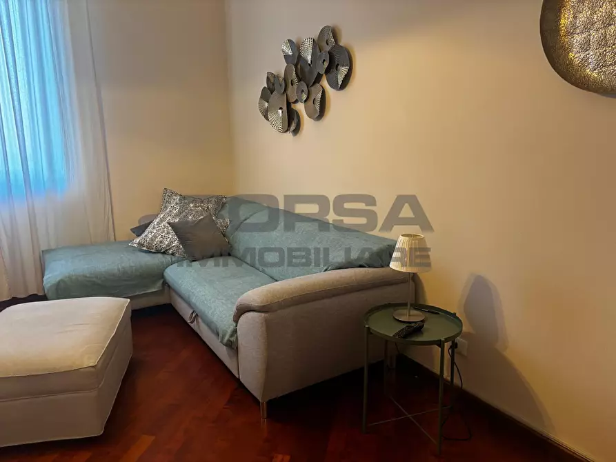 Immagine 12 di Trilocale in vendita  in Viale Giosuè Carducci 47 a Livorno