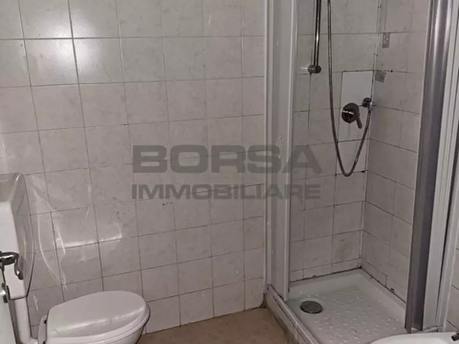 Immagine 11 di Appartamento in vendita  in Via Fagiuoli SNC a Livorno