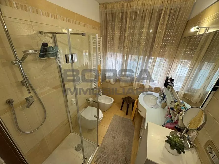 Immagine 45 di Quadrilocale in vendita  in Via Goito a Livorno