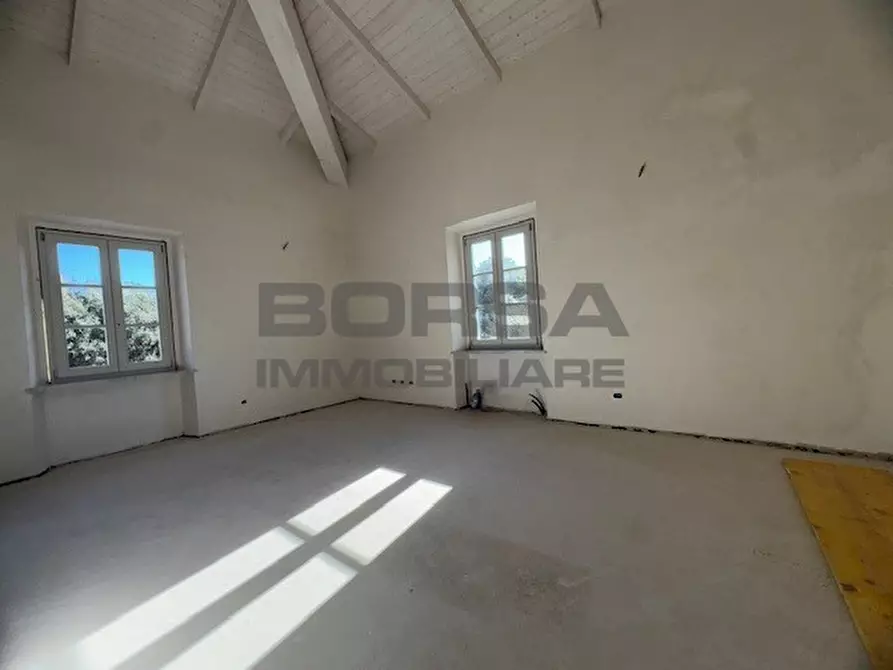 Immagine 8 di Pentalocale in vendita  in Via Ombrosa 8 a Livorno