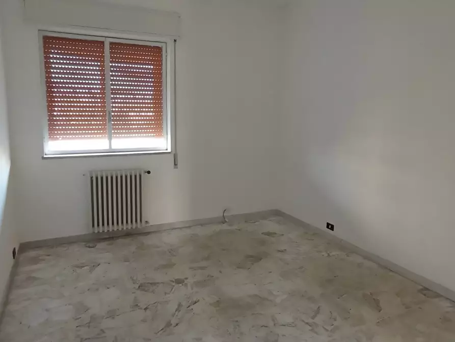 Immagine 4 di Pentalocale in affitto  a Ragusa