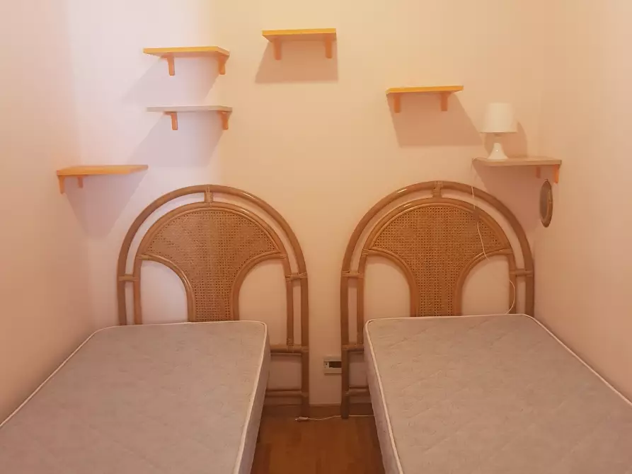 Immagine 4 di Monolocale in affitto  a Ragusa