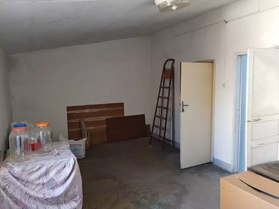 Immagine 13 di Casa indipendente in vendita  a Ragusa