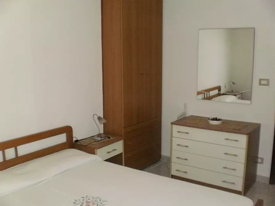 Immagine 3 di Bilocale in affitto  a Ragusa