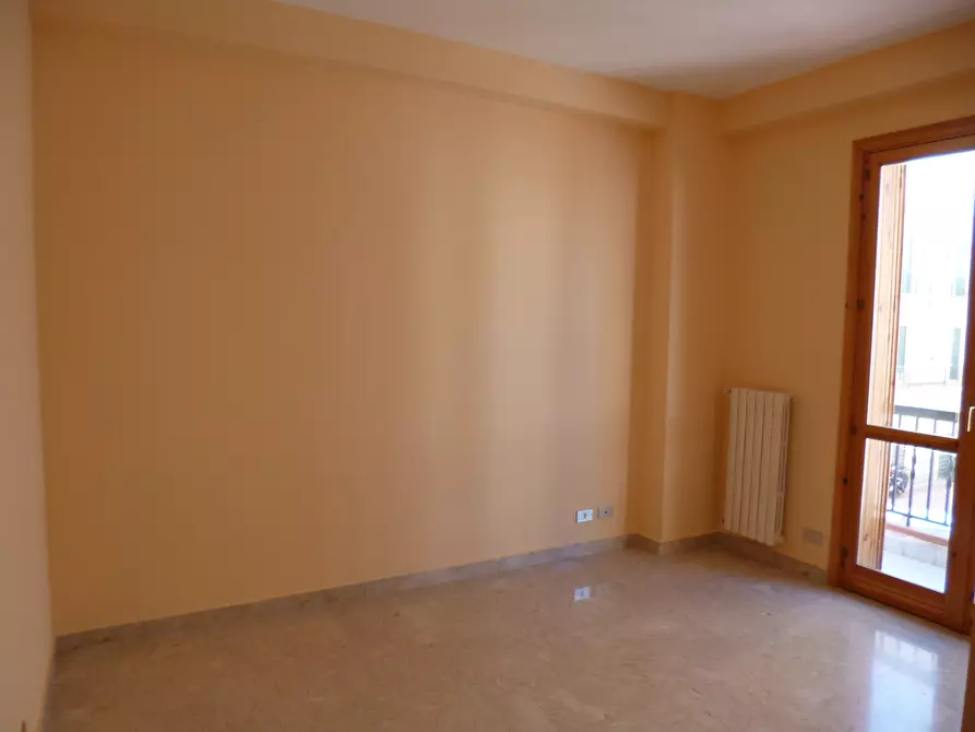 Immagine 6 di Pentalocale in vendita  a Ragusa