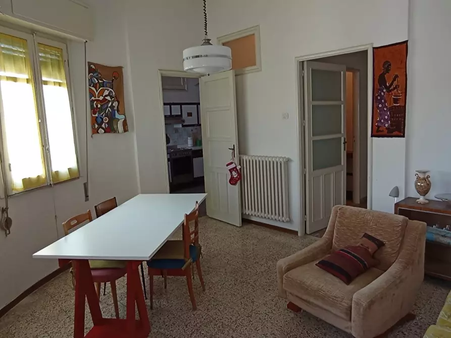 Immagine 8 di Pentalocale in vendita  a Ragusa