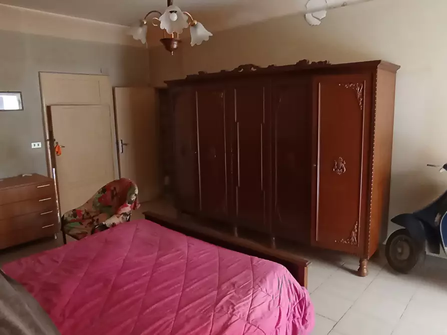 Immagine 3 di Casa indipendente in vendita  a Ragusa