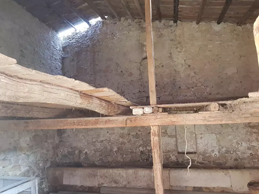 Immagine 20 di Rustico / casale in vendita  a Ragusa