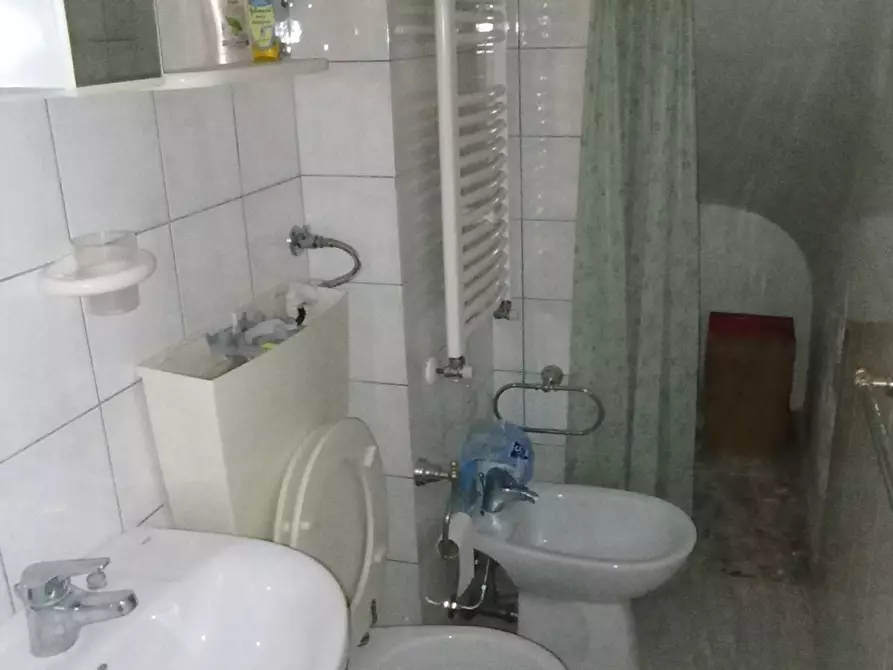 Immagine 11 di Casa indipendente in vendita  a Ragusa