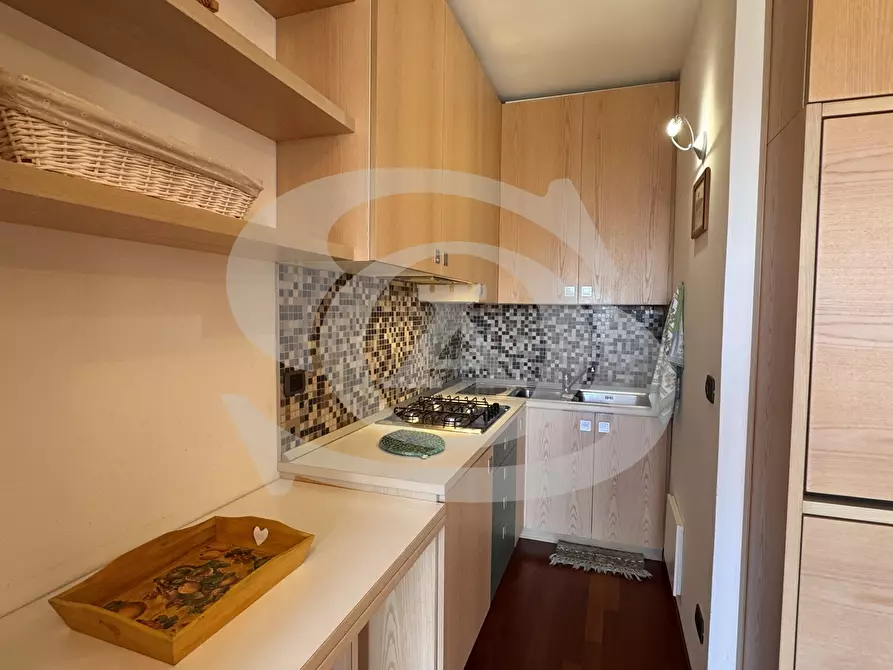 Immagine 15 di Monolocale in vendita  in Viale dei Pepi 13 a Ospedaletti