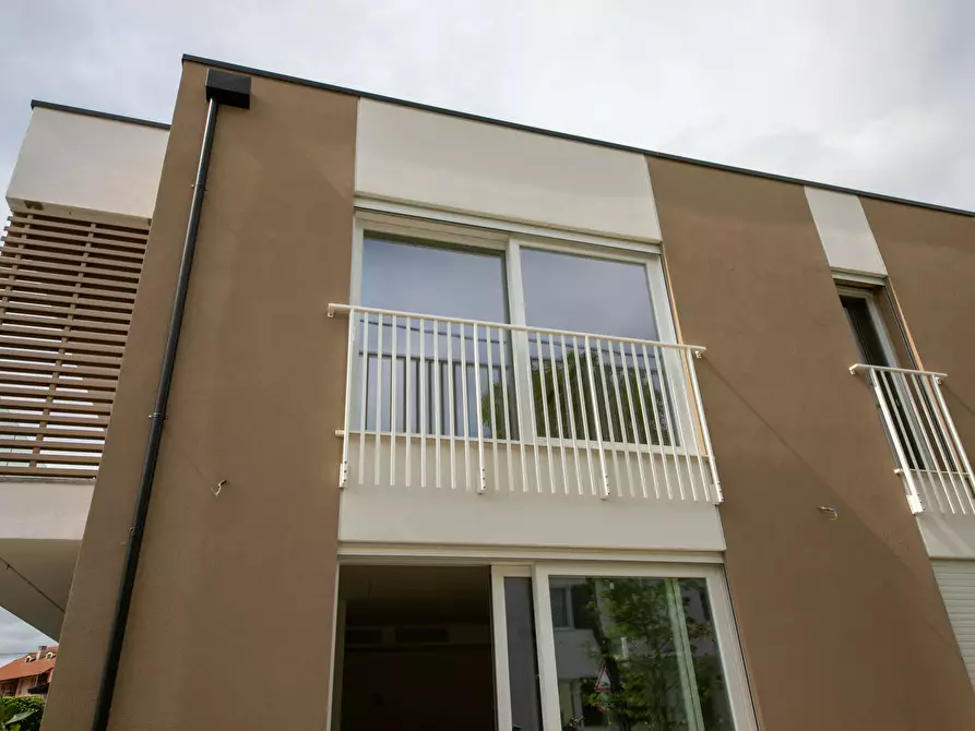 Immagine 42 di Quadrilocale in vendita  in Via L. C. Farini 291 a Cesena