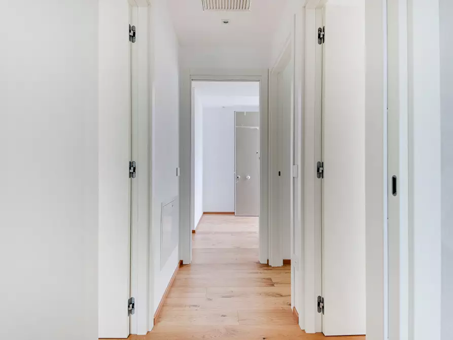 Immagine 23 di Quadrilocale in vendita  in Via L. C. Farini 291 a Cesena