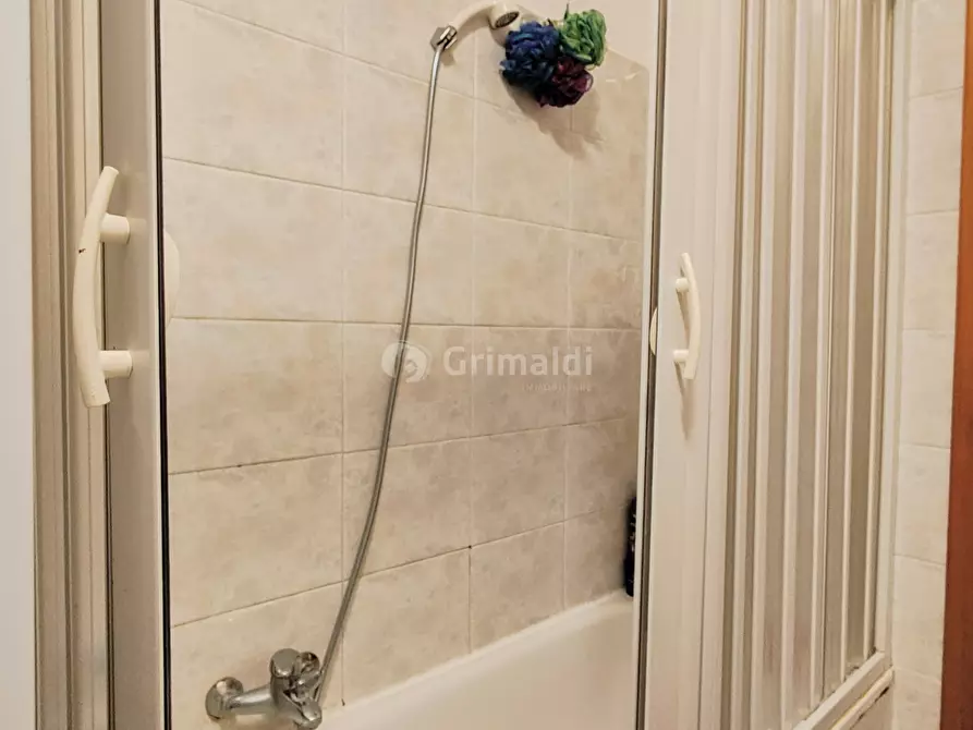 Immagine 12 di Bilocale in vendita  in Corso Italia 9 a Anzio