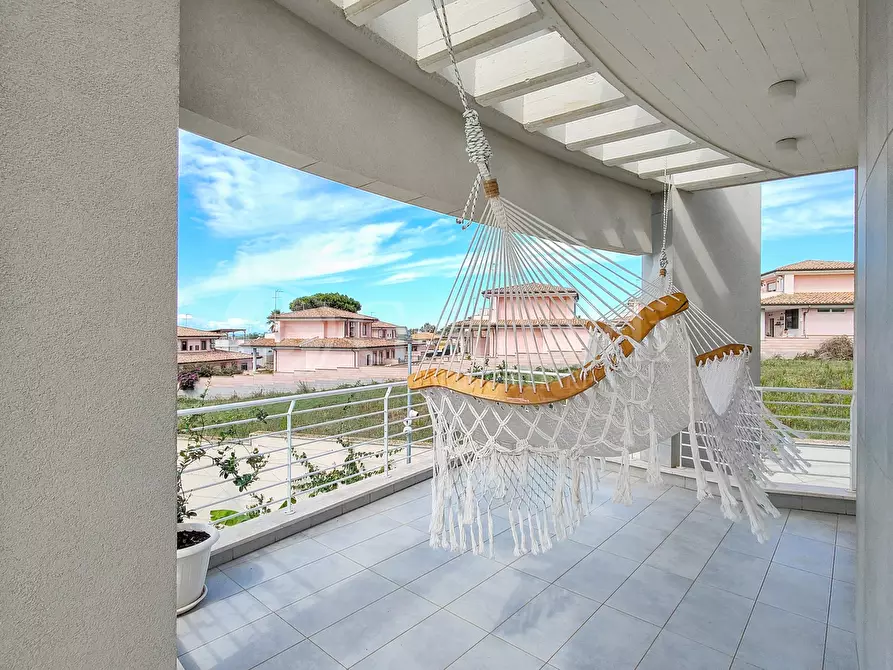 Immagine 33 di Villa in vendita  a Anzio