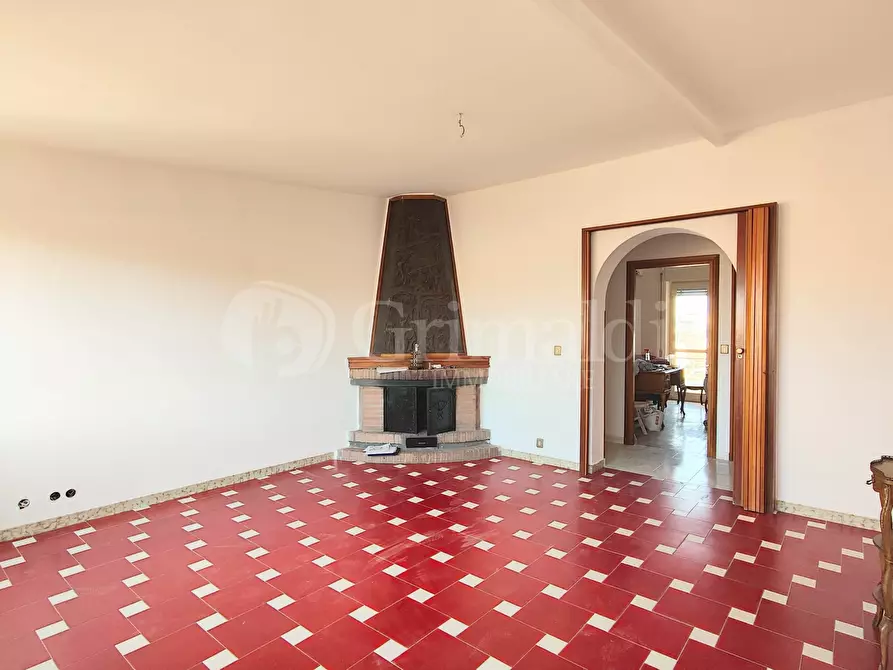 Immagine 11 di Attico in vendita  in Piazza Cavalieri Vittorio Veneto 8 a Nettuno