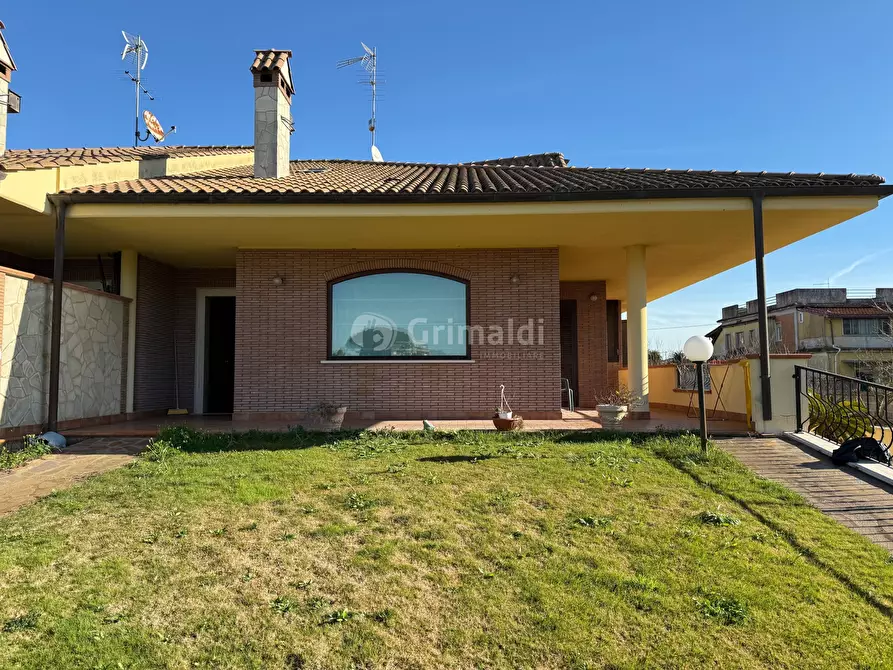 Immagine 2 di Casa bifamiliare in affitto  in Via Tagliamento 18 a Nettuno