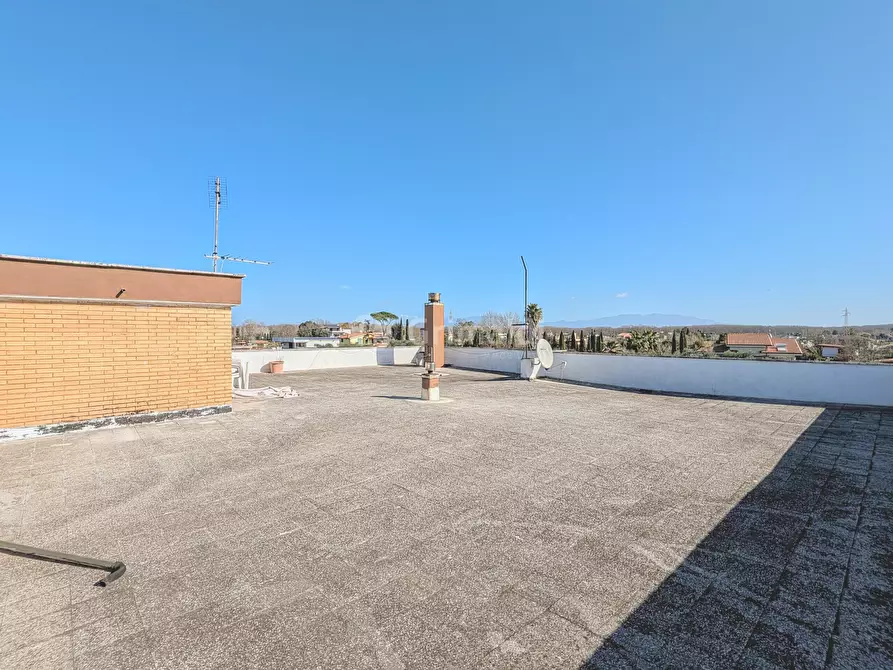 Immagine 79 di Villa in vendita  in Via Granieri 56 a Nettuno