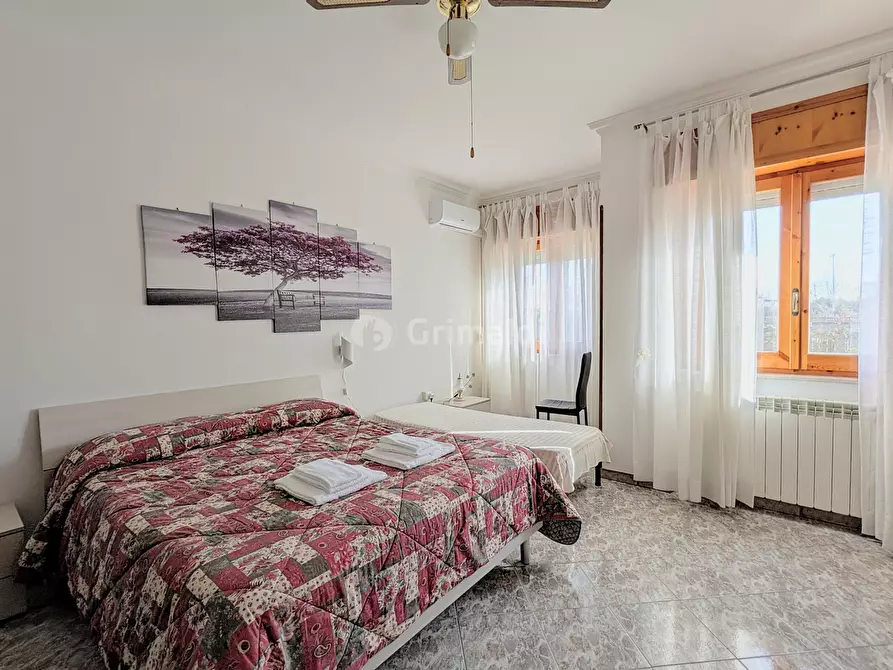 Immagine 26 di Villa in vendita  in Via Granieri 56 a Nettuno