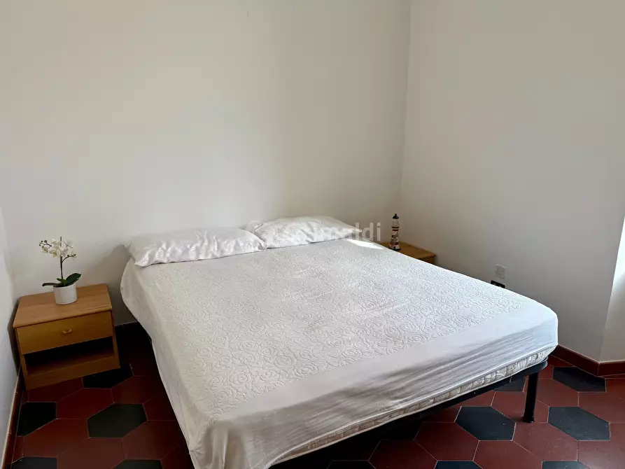 Immagine 19 di Trilocale in vendita  in VIA MAZZINI 14 a Anzio