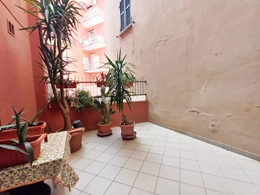 Immagine 17 di Bilocale in affitto  in Via Vincenzo Fascie 11 a Sestri Levante