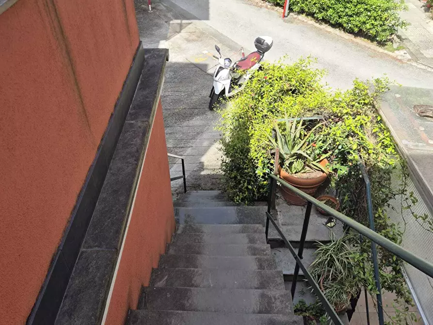 Immagine 15 di Trilocale in vendita  a Lavagna