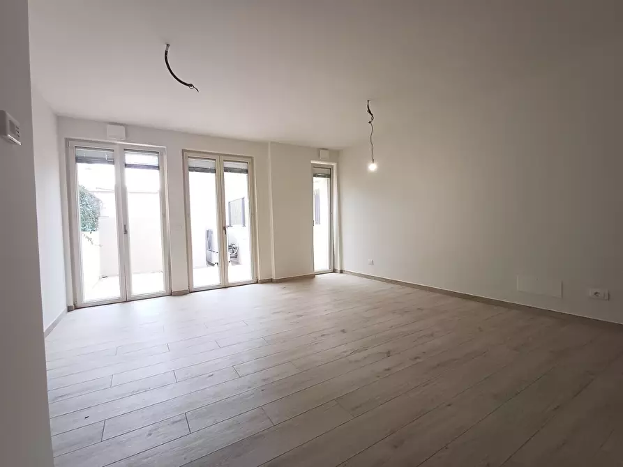 Immagine 10 di Loft/Open space in vendita  in Viale Dante Alighieri 31 a Sestri Levante