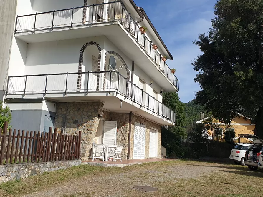 Immagine 17 di Trilocale in vendita  in Via Battaglione I. Zinara 2 a Deiva Marina