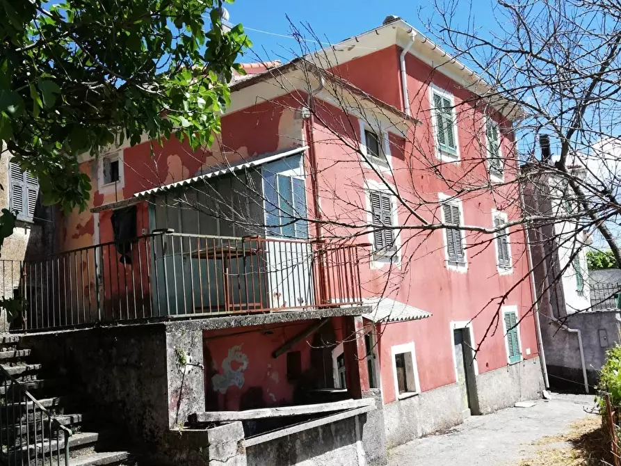 Immagine 1 di Terratetto in vendita  in Località Ghiggeri a Varese Ligure
