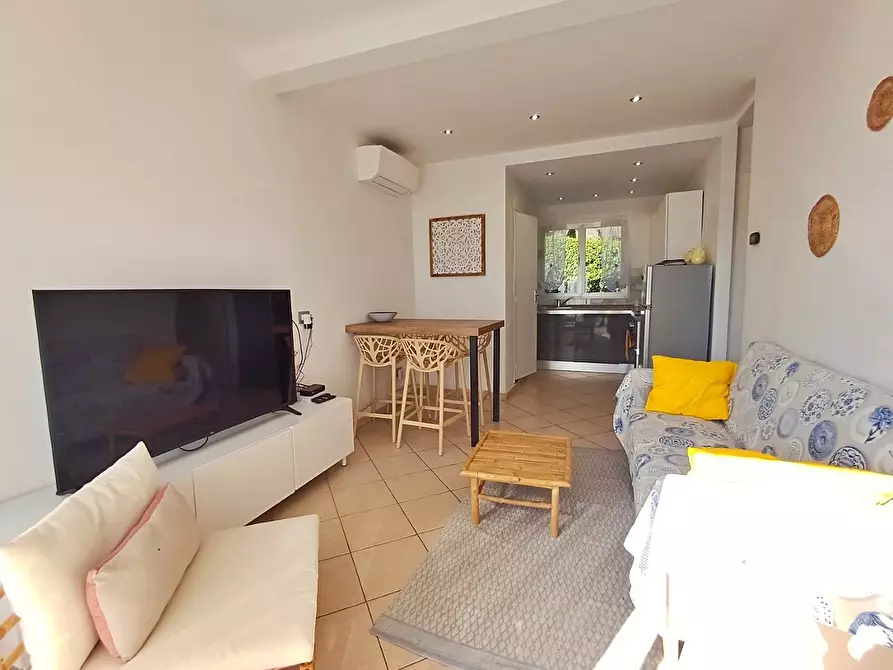 Immagine 9 di Trilocale in vendita  in Via Olanda 159 a Sestri Levante