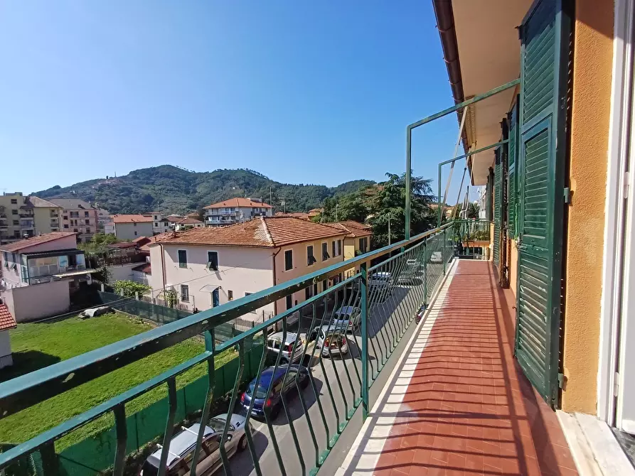 Immagine 1 di Quadrilocale in vendita  in Via Sara 33 a Sestri Levante