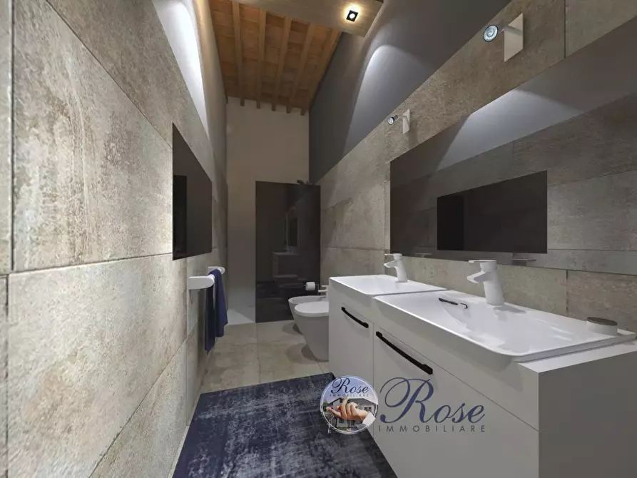 Immagine 21 di Trilocale in vendita  in Borgo Capuccini 179 a Livorno