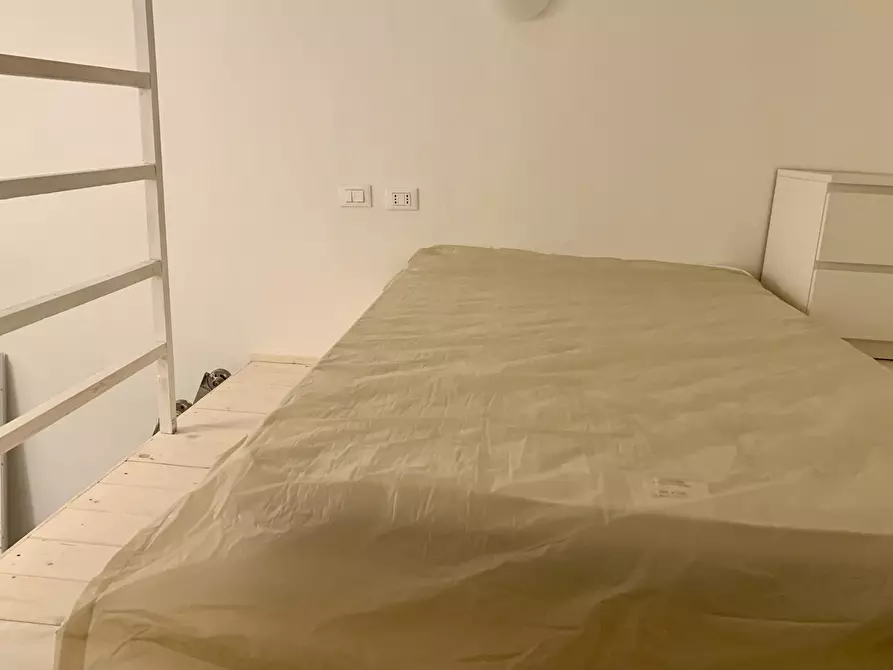 Immagine 5 di Casa indipendente in vendita  in Viale Mameli a Livorno