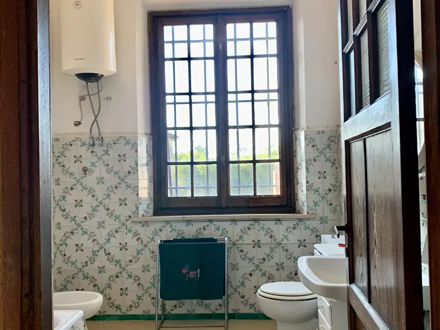 Immagine 7 di Villa in vendita  in Stagno a Collesalvetti