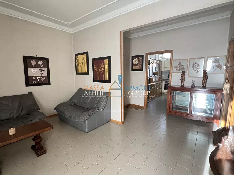 Immagine 8 di Pentalocale in vendita  in Via Galissano 11 a Carrara