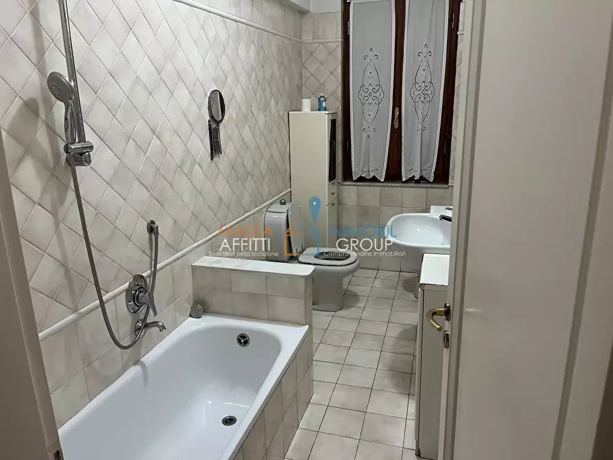 Immagine 13 di Pentalocale in affitto  in Via Don Luigi Sturzo 6 a Massa