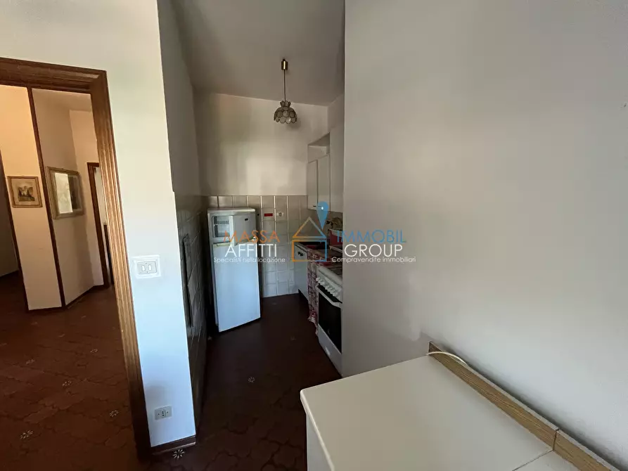 Immagine 8 di Pentalocale in vendita  in Via Giorgini G. Battista 1 a Massa