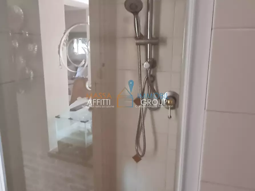 Immagine 17 di Quadrilocale in vendita  in via carlo alberto sarteschi 15 a Carrara