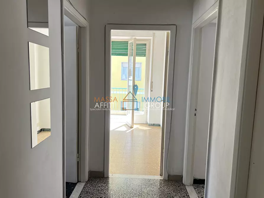 Immagine 3 di Ufficio in affitto  in Via Cesare Beccaria 9 a Massa