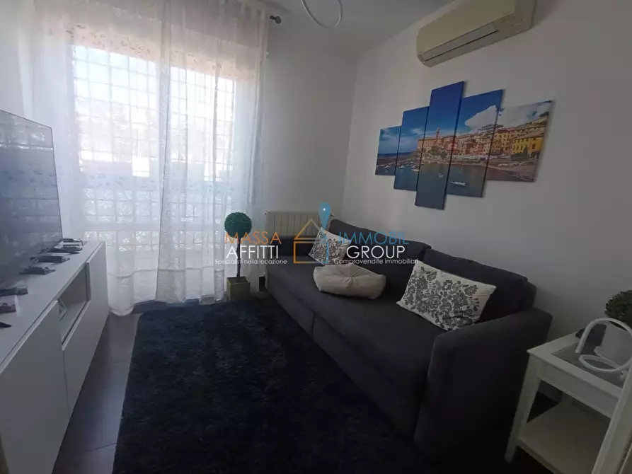 Immagine 38 di Porzione di casa in vendita  in Via del Conte 30 a Montignoso